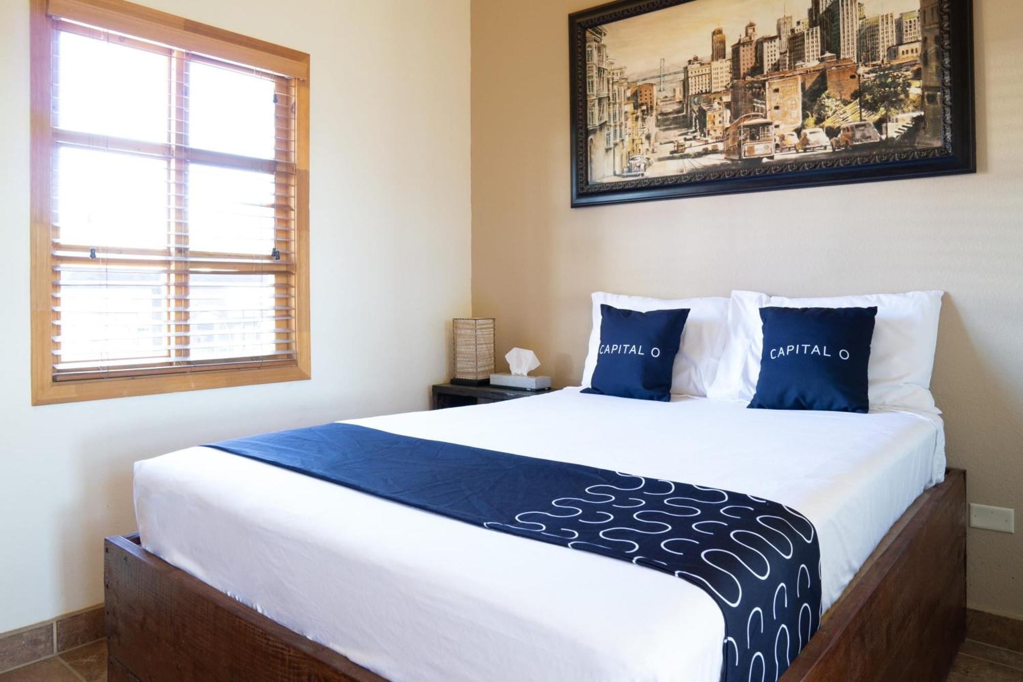 Capital O Hotel Villa Azura Tecate Eksteriør billede