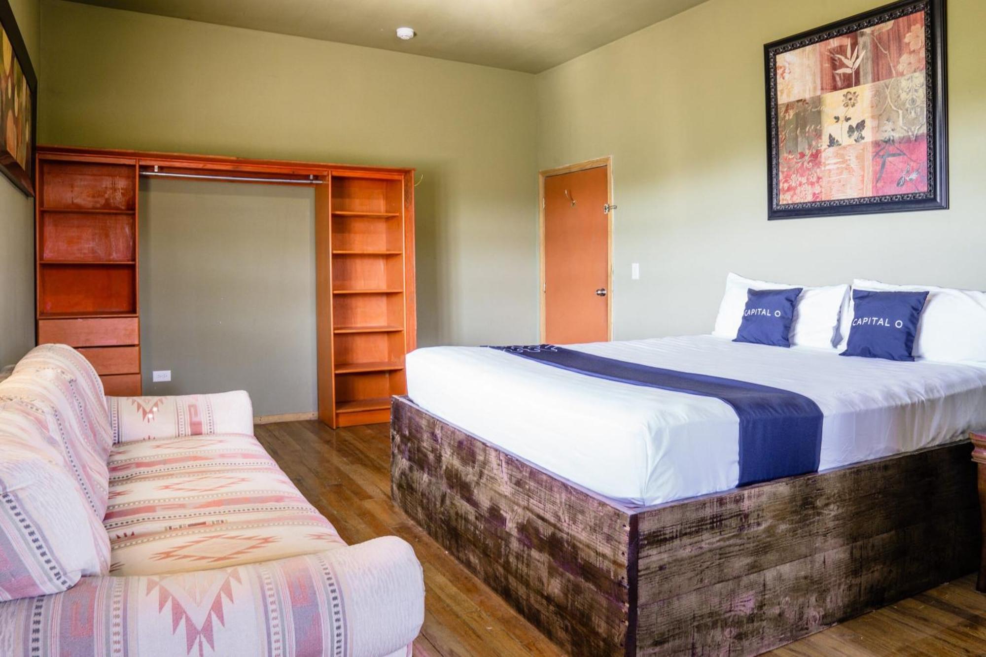 Capital O Hotel Villa Azura Tecate Eksteriør billede